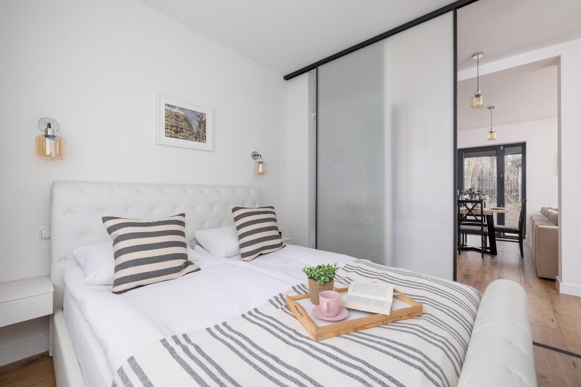 In Krakow With Parking And Balcony By Renters Modlnica